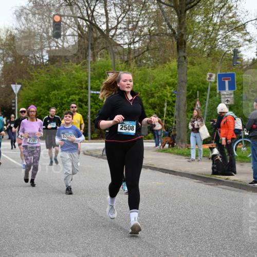 12.04.2026 - 45. Internationalen Wilhelmsburger Insellauf J. Mangold http://msf.ph/oto/9511496 12.04.2026 13:03:12 Ziel 5162, 4816, 3454, 3062, 4523, 2704, 4413, 5428, 2938, 5116, 4267, 2939, 5138, 3489, 5683, 5436, 3313, 5470, 4743, 4323, 3962, 3652, 2642, 4780, 5063, 2508, 5200, 5208, 4842, 2287, 4843, 4526, 5475, 2007, 3523, 4217, 5433, 4217, 5433, 5430, 5105, 2580, 2412, 5448, 5150, 5668, 5198, 4372, 3737, 3736, 4373, 3883, 5662, 5252, 4032 meine-sportfotos.de