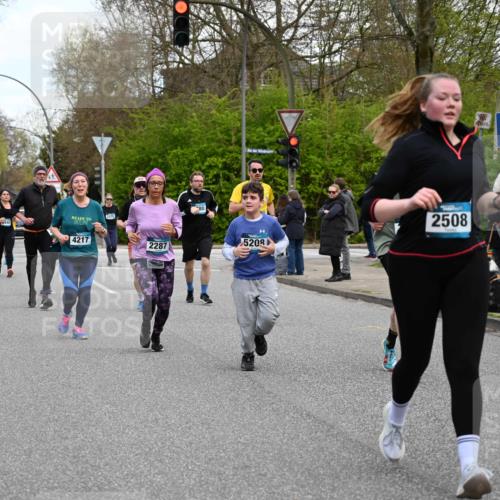 12.04.2026 - 45. Internationalen Wilhelmsburger Insellauf J. Mangold http://msf.ph/oto/9511500 12.04.2026 13:03:13 Ziel 5162, 4816, 3454, 3062, 4523, 2704, 4413, 5428, 2938, 5116, 4267, 2939, 5138, 3489, 5683, 5436, 3313, 5470, 4743, 4323, 3962, 3652, 2642, 2642, 4780, 5063, 2508, 5200, 5208, 4842, 2287, 4843, 4526, 5475, 2007, 3523, 4217, 5433, 5430, 5105, 5430, 5105, 2580, 2412, 5448, 5150, 5668, 5198, 4372, 3737, 3736, 4373, 3883, 5662, 5252, 4032 meine-sportfotos.de