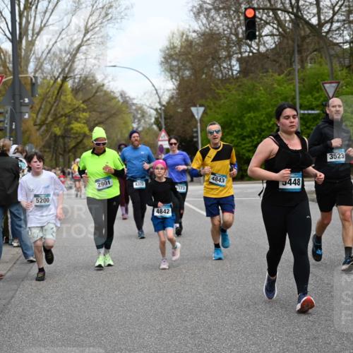 12.04.2026 - 45. Internationalen Wilhelmsburger Insellauf J. Mangold http://msf.ph/oto/9511539 12.04.2026 13:03:20 Ziel 5428, 2938, 5116, 4267, 2939, 5138, 3489, 5683, 5436, 3313, 5470, 4743, 4323, 3962, 3652, 2642, 4780, 5063, 2508, 5200, 5208, 4842, 2287, 4842, 2287, 4843, 4526, 5475, 2007, 3523, 4217, 5433, 5430, 5105, 2580, 2412, 5448, 5150, 5668, 5198, 4372, 3737, 3736, 4373, 3883, 5662, 5252, 4032, 4345, 2369, 3768, 5155, 4226, 5250, 4247 meine-sportfotos.de