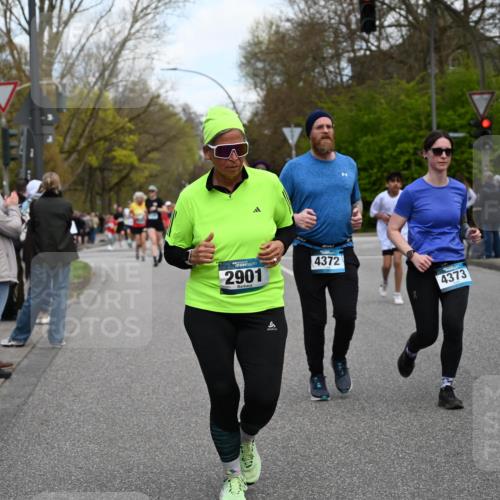 12.04.2026 - 45. Internationalen Wilhelmsburger Insellauf J. Mangold http://msf.ph/oto/9511561 12.04.2026 13:03:24 Ziel 5683, 5436, 3313, 5470, 4743, 4323, 3962, 3652, 2642, 4780, 5063, 2508, 5200, 5208, 4842, 2287, 4843, 4526, 5475, 2007, 3523, 4217, 5433, 4217, 5433, 5430, 5105, 2580, 2412, 5448, 5150, 5668, 5198, 4372, 3737, 3736, 4373, 3883, 5662, 5252, 4032, 4032, 4345, 2369, 3768, 5155, 4226, 5250, 4247, 2715, 4260, 3034 meine-sportfotos.de