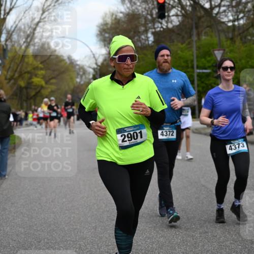 12.04.2026 - 45. Internationalen Wilhelmsburger Insellauf J. Mangold http://msf.ph/oto/9511565 12.04.2026 13:03:24 Ziel 5683, 5436, 3313, 5470, 4743, 4323, 3962, 3652, 2642, 4780, 5063, 2508, 5200, 5208, 4842, 2287, 4843, 4526, 5475, 2007, 3523, 4217, 5433, 4217, 5433, 5430, 5105, 2580, 2412, 5448, 5150, 5668, 5198, 4372, 3737, 3736, 4373, 3883, 5662, 5252, 4032, 4032, 4345, 2369, 3768, 5155, 4226, 5250, 4247, 2715, 4260, 3034 meine-sportfotos.de