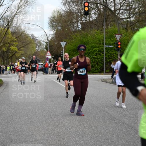 12.04.2026 - 45. Internationalen Wilhelmsburger Insellauf J. Mangold http://msf.ph/oto/9511567 12.04.2026 13:03:26 Ziel 5436, 3313, 5470, 4743, 4323, 3962, 3652, 2642, 4780, 5063, 2508, 5200, 5208, 4842, 2287, 4843, 4526, 5475, 2007, 3523, 4217, 5433, 5430, 5105, 2580, 2412, 2580, 2412, 5448, 5150, 5668, 5198, 4372, 3737, 3736, 4373, 3883, 5662, 5252, 4032, 4345, 4345, 2369, 3768, 5155, 4226, 5250, 4247, 2715, 4260, 3034, 5469, 2128, 5667, 2089 meine-sportfotos.de