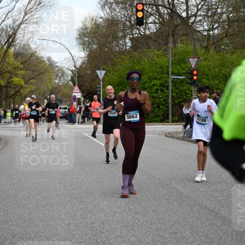 12.04.2026 - 45. Internationalen Wilhelmsburger Insellauf J. Mangold http://msf.ph/oto/9511568 12.04.2026 13:03:26 Ziel 5436, 3313, 5470, 4743, 4323, 3962, 3652, 2642, 4780, 5063, 2508, 5200, 5208, 4842, 2287, 4843, 4526, 5475, 2007, 3523, 4217, 5433, 5430, 5105, 2580, 2412, 2580, 2412, 5448, 5150, 5668, 5198, 4372, 3737, 3736, 4373, 3883, 5662, 5252, 4032, 4345, 4345, 2369, 3768, 5155, 4226, 5250, 4247, 2715, 4260, 3034, 5469, 2128, 5667, 2089 meine-sportfotos.de