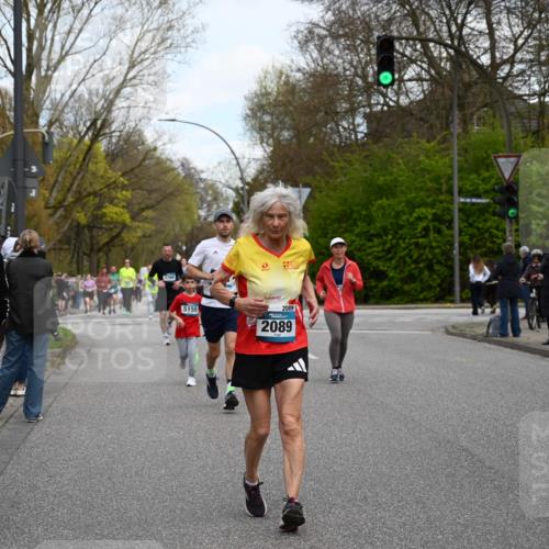 12.04.2026 - 45. Internationalen Wilhelmsburger Insellauf J. Mangold http://msf.ph/oto/9511607 12.04.2026 13:03:35 Ziel 2642, 4780, 5063, 2508, 5200, 5208, 4842, 2287, 4843, 4526, 5475, 2007, 3523, 4217, 5433, 5430, 5105, 2580, 2412, 5448, 5150, 5668, 5198, 4372, 3737, 3736, 4373, 3883, 5662, 5252, 5252, 4032, 4345, 2369, 3768, 5155, 4226, 5250, 4247, 2715, 4260, 3034, 5469, 2128, 5667, 2089, 3870, 5193, 2307, 5257 meine-sportfotos.de