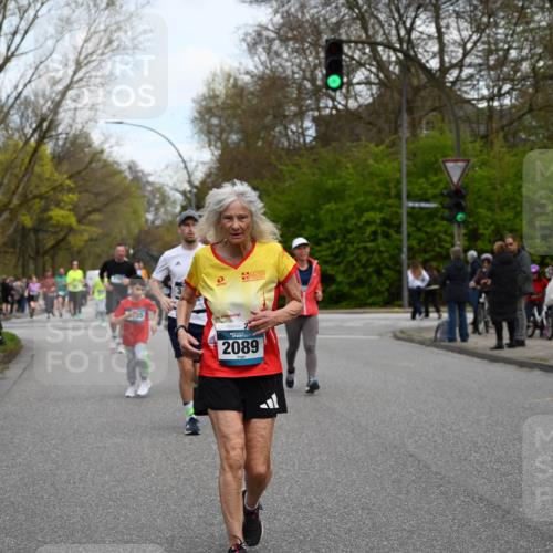 12.04.2026 - 45. Internationalen Wilhelmsburger Insellauf J. Mangold http://msf.ph/oto/9511612 12.04.2026 13:03:36 Ziel 2642, 4780, 5063, 2508, 5200, 5208, 4842, 2287, 4843, 4526, 5475, 2007, 3523, 4217, 5433, 5430, 5105, 2580, 2412, 5448, 5150, 5668, 5198, 4372, 3737, 3736, 4373, 3883, 5662, 5252, 4032, 4032, 4345, 2369, 3768, 5155, 4226, 5250, 4247, 2715, 4260, 3034, 5469, 2128, 5667, 2089, 3870, 5193, 2307, 5257, 4647, 5565 meine-sportfotos.de