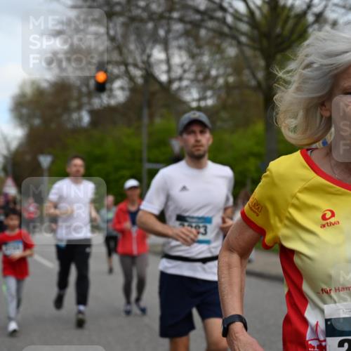 12.04.2026 - 45. Internationalen Wilhelmsburger Insellauf J. Mangold http://msf.ph/oto/9511619 12.04.2026 13:03:38 Ziel 2642, 4780, 5063, 2508, 5200, 5208, 4842, 2287, 4843, 4526, 5475, 2007, 3523, 4217, 5433, 5430, 5105, 2580, 2412, 5448, 5150, 5668, 5198, 4372, 3737, 3736, 4373, 3883, 5662, 5252, 4032, 4345, 4345, 2369, 3768, 5155, 4226, 5250, 4247, 2715, 4260, 3034, 5469, 2128, 5667, 2089, 3870, 5193, 2307, 5257, 4647, 5565, 4600, 5474, 4653 meine-sportfotos.de