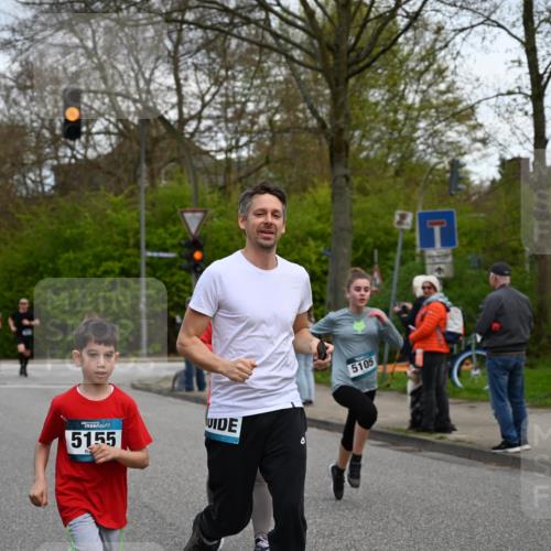 12.04.2026 - 45. Internationalen Wilhelmsburger Insellauf J. Mangold http://msf.ph/oto/9511632 12.04.2026 13:03:39 Ziel 4780, 5063, 2508, 5200, 5208, 4842, 2287, 4843, 4526, 5475, 2007, 3523, 4217, 5433, 5430, 5105, 2580, 2412, 5448, 5150, 5668, 5198, 4372, 3737, 3736, 4373, 3883, 5662, 5252, 4032, 4345, 2369, 3768, 5155, 4226, 5250, 4247, 2715, 4260, 3034, 5469, 2128, 5667, 2089, 3870, 5193, 2307, 5257, 4647, 5565, 4600, 5474, 4653, 5420, 5599 meine-sportfotos.de