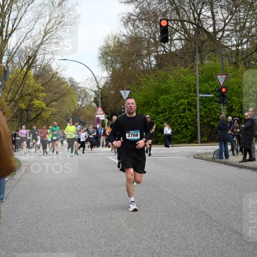12.04.2026 - 45. Internationalen Wilhelmsburger Insellauf J. Mangold http://msf.ph/oto/9511638 12.04.2026 13:03:40 Ziel 5063, 2508, 5200, 5208, 4842, 2287, 4843, 4526, 5475, 2007, 3523, 4217, 5433, 5430, 5105, 2580, 2412, 5448, 5150, 5668, 5198, 4372, 3737, 3736, 4373, 3883, 5662, 5252, 4032, 4345, 2369, 2369, 3768, 5155, 4226, 5250, 4247, 2715, 4260, 3034, 5469, 2128, 5667, 2089, 3870, 3870, 5193, 2307, 5257, 4647, 5565, 4600, 5474, 4653, 5420, 5599, 5620 meine-sportfotos.de