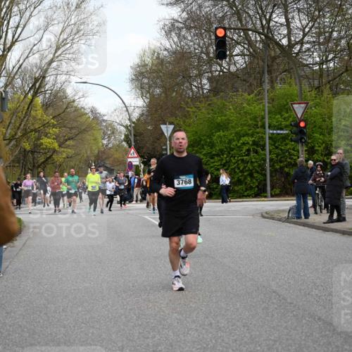 12.04.2026 - 45. Internationalen Wilhelmsburger Insellauf J. Mangold http://msf.ph/oto/9511639 12.04.2026 13:03:40 Ziel 5063, 2508, 5200, 5208, 4842, 2287, 4843, 4526, 5475, 2007, 3523, 4217, 5433, 5430, 5105, 2580, 2412, 5448, 5150, 5668, 5198, 4372, 3737, 3736, 4373, 3883, 5662, 5252, 4032, 4345, 2369, 2369, 3768, 5155, 4226, 5250, 4247, 2715, 4260, 3034, 5469, 2128, 5667, 2089, 3870, 3870, 5193, 2307, 5257, 4647, 5565, 4600, 5474, 4653, 5420, 5599, 5620 meine-sportfotos.de