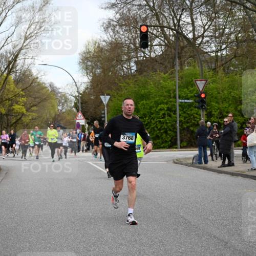 12.04.2026 - 45. Internationalen Wilhelmsburger Insellauf J. Mangold http://msf.ph/oto/9511642 12.04.2026 13:03:41 Ziel 2508, 5200, 5208, 4842, 2287, 4843, 4526, 5475, 2007, 3523, 4217, 5433, 5430, 5105, 2580, 2412, 5448, 5150, 5668, 5198, 4372, 3737, 3736, 4373, 3883, 5662, 5252, 4032, 4345, 2369, 3768, 5155, 3768, 5155, 4226, 5250, 4247, 2715, 4260, 3034, 5469, 2128, 5667, 2089, 3870, 5193, 2307, 5257, 4647, 5565, 4600, 5474, 4653, 5420, 5599, 5620, 4951, 4115 meine-sportfotos.de
