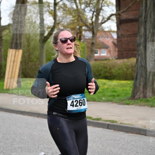12.04.2026 - 45. Internationalen Wilhelmsburger Insellauf J. Mangold http://msf.ph/oto/9511676 12.04.2026 13:03:45 Ziel 4842, 2287, 4843, 4526, 5475, 2007, 3523, 4217, 5433, 5430, 5105, 2580, 2412, 5448, 5150, 5668, 5198, 4372, 3737, 3736, 4373, 3883, 5662, 5252, 4032, 4345, 2369, 3768, 5155, 4226, 5250, 4247, 2715, 4260, 2715, 4260, 3034, 5469, 2128, 5667, 2089, 3870, 5193, 2307, 5257, 4647, 5565, 4600, 5474, 4653, 5420, 5599, 5620, 4951, 4115, 4351, 4125 meine-sportfotos.de