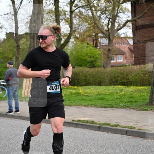 12.04.2026 - 45. Internationalen Wilhelmsburger Insellauf J. Mangold http://msf.ph/oto/9511684 12.04.2026 13:03:47 Ziel 5475, 2007, 3523, 4217, 5433, 5430, 5105, 2580, 2412, 5448, 5150, 5668, 5198, 4372, 3737, 3736, 4373, 3883, 5662, 5252, 4032, 4345, 2369, 3768, 5155, 4226, 5250, 4247, 2715, 4260, 3034, 5469, 2128, 5667, 2089, 3870, 5193, 2307, 5257, 4647, 5565, 4600, 5474, 4653, 5420, 5599, 5620, 4951, 4115, 4351, 4125 meine-sportfotos.de