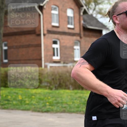 12.04.2026 - 45. Internationalen Wilhelmsburger Insellauf J. Mangold http://msf.ph/oto/9511693 12.04.2026 13:03:47 Ziel 5475, 2007, 3523, 4217, 5433, 5430, 5105, 2580, 2412, 5448, 5150, 5668, 5198, 4372, 3737, 3736, 4373, 3883, 5662, 5252, 4032, 4345, 2369, 3768, 5155, 4226, 5250, 4247, 2715, 4260, 3034, 5469, 2128, 5667, 2089, 3870, 5193, 2307, 5257, 4647, 5565, 4600, 5474, 4653, 5420, 5599, 5620, 4951, 4115, 4351, 4125 meine-sportfotos.de