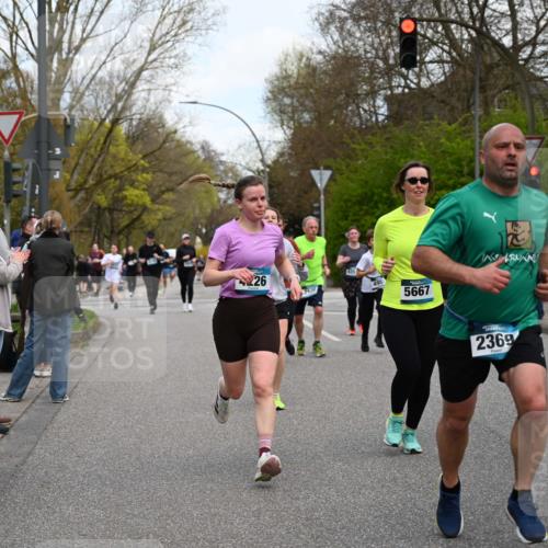 12.04.2026 - 45. Internationalen Wilhelmsburger Insellauf J. Mangold http://msf.ph/oto/9511700 12.04.2026 13:03:49 Ziel 4217, 5433, 5430, 5105, 2580, 2412, 5448, 5150, 5668, 5198, 4372, 3737, 3736, 4373, 3883, 5662, 5252, 4032, 4345, 2369, 3768, 5155, 4226, 5250, 4247, 2715, 4260, 3034, 5469, 2128, 5667, 2089, 5469, 2128, 5667, 2089, 3870, 5193, 2307, 5257, 4647, 5565, 4600, 5474, 4653, 5420, 5599, 5620, 4951, 4115, 4351, 4125 meine-sportfotos.de