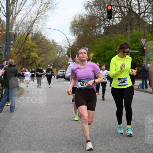 12.04.2026 - 45. Internationalen Wilhelmsburger Insellauf J. Mangold http://msf.ph/oto/9511705 12.04.2026 13:03:50 Ziel 5430, 5105, 2580, 2412, 5448, 5150, 5668, 5198, 4372, 3737, 3736, 4373, 3883, 5662, 5252, 4032, 4345, 2369, 3768, 5155, 4226, 5250, 4247, 2715, 4260, 3034, 5469, 2128, 5667, 2089, 3870, 5193, 2307, 5257, 4647, 5565, 4600, 5474, 4653, 4600, 5474, 4653, 5420, 5599, 5620, 4951, 4115, 4351, 4125, 5248 meine-sportfotos.de