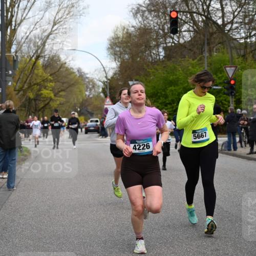 12.04.2026 - 45. Internationalen Wilhelmsburger Insellauf J. Mangold http://msf.ph/oto/9511706 12.04.2026 13:03:50 Ziel 5430, 5105, 2580, 2412, 5448, 5150, 5668, 5198, 4372, 3737, 3736, 4373, 3883, 5662, 5252, 4032, 4345, 2369, 3768, 5155, 4226, 5250, 4247, 2715, 4260, 3034, 5469, 2128, 5667, 2089, 3870, 5193, 2307, 5257, 4647, 5565, 4600, 5474, 4653, 4600, 5474, 4653, 5420, 5599, 5620, 4951, 4115, 4351, 4125, 5248 meine-sportfotos.de