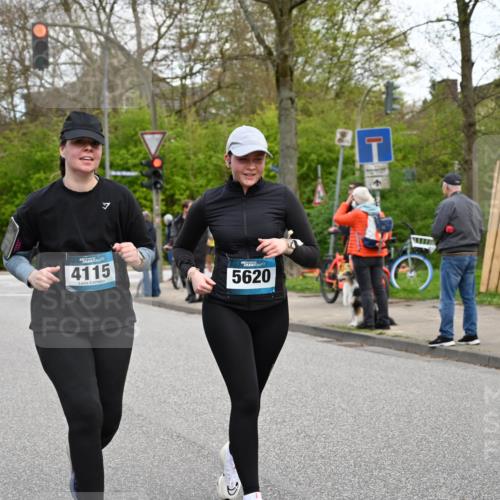 12.04.2026 - 45. Internationalen Wilhelmsburger Insellauf J. Mangold http://msf.ph/oto/9511760 12.04.2026 13:04:00 Ziel 5252, 4032, 4345, 2369, 3768, 5155, 4226, 5250, 4247, 2715, 4260, 3034, 5469, 2128, 5667, 2089, 3870, 5193, 2307, 5257, 4647, 5565, 4647, 5565, 4600, 5474, 4653, 5420, 5599, 5620, 4951, 4115, 4351, 4125, 5248, 5064, 4048, 5423, 5066, 5458, 5728, 5724, 2798 meine-sportfotos.de
