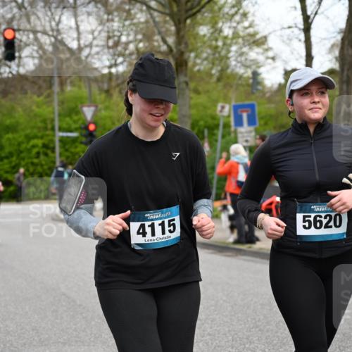 12.04.2026 - 45. Internationalen Wilhelmsburger Insellauf J. Mangold http://msf.ph/oto/9511766 12.04.2026 13:04:01 Ziel 4032, 4345, 2369, 3768, 5155, 4226, 5250, 4247, 2715, 4260, 3034, 5469, 2128, 5667, 2089, 3870, 5193, 2307, 5257, 4647, 5565, 4600, 5474, 4653, 5420, 5599, 5620, 4951, 4115, 4351, 4125, 5248, 5064, 4048, 5423, 5066, 5458, 5728, 5724, 2798 meine-sportfotos.de