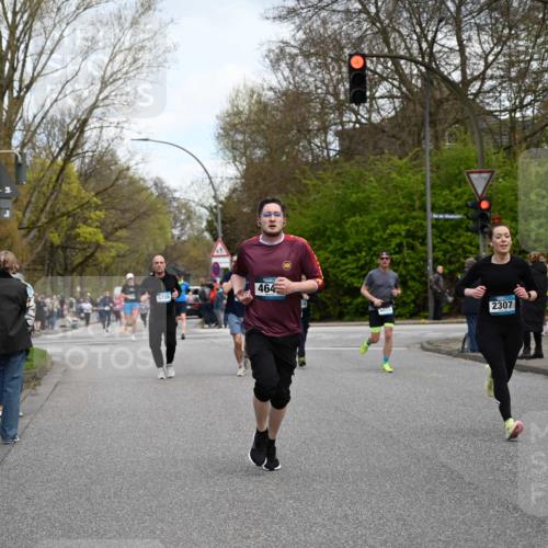 12.04.2026 - 45. Internationalen Wilhelmsburger Insellauf J. Mangold http://msf.ph/oto/9511772 12.04.2026 13:04:03 Ziel 4345, 2369, 3768, 5155, 4226, 5250, 4247, 2715, 4260, 3034, 5469, 2128, 5667, 2089, 3870, 5193, 2307, 5257, 4647, 5565, 4600, 5474, 4653, 5420, 5599, 5420, 5599, 5620, 4951, 4115, 4351, 4125, 5248, 5064, 4048, 5423, 5066, 5458, 5728, 5724, 2798 meine-sportfotos.de