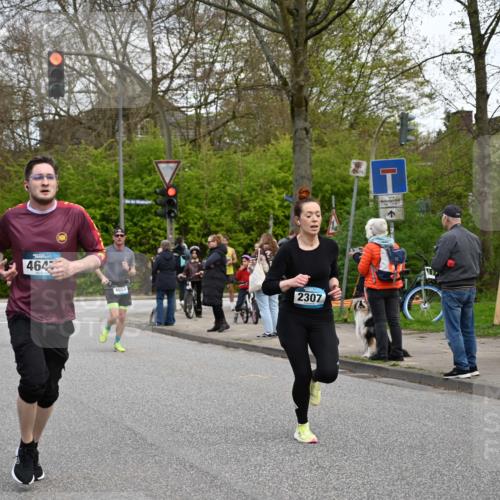 12.04.2026 - 45. Internationalen Wilhelmsburger Insellauf J. Mangold http://msf.ph/oto/9511776 12.04.2026 13:04:04 Ziel 2369, 3768, 5155, 4226, 5250, 4247, 2715, 4260, 3034, 5469, 2128, 5667, 2089, 3870, 5193, 2307, 5257, 4647, 5565, 4600, 5474, 4653, 5420, 5599, 5620, 5620, 4951, 4115, 4351, 4125, 5248, 5064, 4048, 5423, 5066, 5458, 5728, 5724, 2798, 5088 meine-sportfotos.de