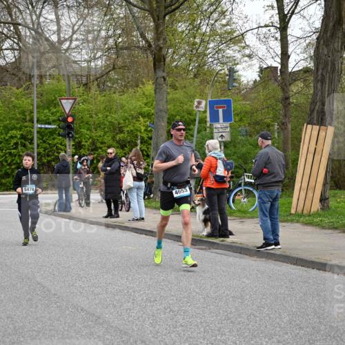 12.04.2026 - 45. Internationalen Wilhelmsburger Insellauf J. Mangold http://msf.ph/oto/9511787 12.04.2026 13:04:06 Ziel 3768, 5155, 4226, 5250, 4247, 2715, 4260, 3034, 5469, 2128, 5667, 2089, 3870, 5193, 2307, 5257, 4647, 5565, 4600, 5474, 4653, 5420, 5599, 5620, 4951, 4115, 4351, 4125, 5248, 5064, 5064, 4048, 5423, 5066, 5458, 5728, 5724, 2798, 5088 meine-sportfotos.de