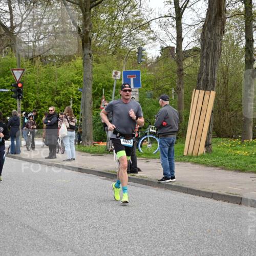 12.04.2026 - 45. Internationalen Wilhelmsburger Insellauf J. Mangold http://msf.ph/oto/9511791 12.04.2026 13:04:06 Ziel 3768, 5155, 4226, 5250, 4247, 2715, 4260, 3034, 5469, 2128, 5667, 2089, 3870, 5193, 2307, 5257, 4647, 5565, 4600, 5474, 4653, 5420, 5599, 5620, 4951, 4115, 4351, 4125, 5248, 5064, 5064, 4048, 5423, 5066, 5458, 5728, 5724, 2798, 5088 meine-sportfotos.de