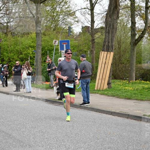 12.04.2026 - 45. Internationalen Wilhelmsburger Insellauf J. Mangold http://msf.ph/oto/9511793 12.04.2026 13:04:07 Ziel 4226, 5250, 4247, 2715, 4260, 3034, 5469, 2128, 5667, 2089, 3870, 5193, 2307, 5257, 4647, 5565, 4600, 5474, 4653, 5420, 5599, 5620, 4951, 4115, 4351, 4125, 5248, 5064, 4048, 5423, 4048, 5423, 5066, 5458, 5728, 5724, 2798, 5088 meine-sportfotos.de