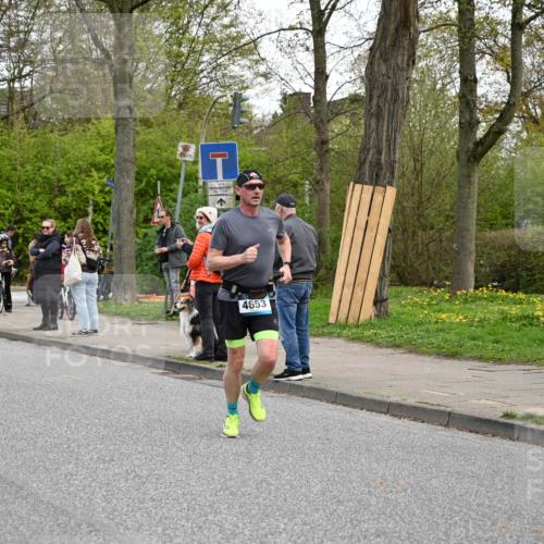 12.04.2026 - 45. Internationalen Wilhelmsburger Insellauf J. Mangold http://msf.ph/oto/9511794 12.04.2026 13:04:07 Ziel 4226, 5250, 4247, 2715, 4260, 3034, 5469, 2128, 5667, 2089, 3870, 5193, 2307, 5257, 4647, 5565, 4600, 5474, 4653, 5420, 5599, 5620, 4951, 4115, 4351, 4125, 5248, 5064, 4048, 5423, 4048, 5423, 5066, 5458, 5728, 5724, 2798, 5088 meine-sportfotos.de