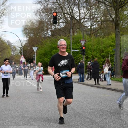12.04.2026 - 45. Internationalen Wilhelmsburger Insellauf J. Mangold http://msf.ph/oto/9511889 12.04.2026 13:04:30 Ziel 4951, 4115, 4351, 4125, 5248, 5064, 4048, 5423, 5066, 5458, 5728, 5724, 2798, 5088, 5864, 3964, 2891, 4314, 5096, 5808, 5477, 3068, 5144, 5002, 5002, 5427, 4610, 5128, 5098, 5235, 5234, 5504, 2139, 3001, 2443, 5862, 5110, 4892 meine-sportfotos.de