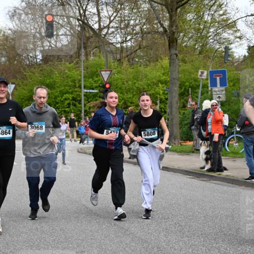12.04.2026 - 45. Internationalen Wilhelmsburger Insellauf J. Mangold http://msf.ph/oto/9511937 12.04.2026 13:04:38 Ziel 5248, 5064, 4048, 5423, 5066, 5458, 5728, 5724, 2798, 5088, 5864, 3964, 2891, 4314, 5096, 5808, 5477, 3068, 5144, 5002, 5427, 4610, 5128, 5098, 5235, 5234, 5504, 2139, 5504, 2139, 3001, 2443, 5862, 5110, 4892, 5752, 3817 meine-sportfotos.de