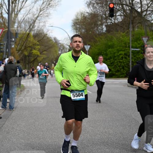 12.04.2026 - 45. Internationalen Wilhelmsburger Insellauf J. Mangold http://msf.ph/oto/9511985 12.04.2026 13:04:44 Ziel 4048, 5423, 5066, 5458, 5728, 5724, 2798, 5088, 5864, 3964, 2891, 4314, 5096, 5808, 5477, 3068, 5144, 5002, 5427, 4610, 5128, 5098, 5235, 5234, 5504, 2139, 3001, 2443, 5862, 5110, 4892, 5752, 5752, 3817, 5580, 2433, 5102, 5295, 3025, 3030 meine-sportfotos.de