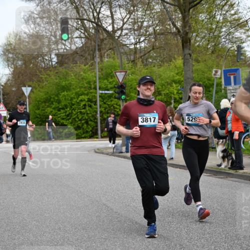 12.04.2026 - 45. Internationalen Wilhelmsburger Insellauf J. Mangold http://msf.ph/oto/9512101 12.04.2026 13:05:06 Ziel 5002, 5427, 4610, 5128, 5098, 5235, 5234, 5504, 2139, 3001, 2443, 5862, 5110, 4892, 5752, 3817, 5580, 2433, 5102, 5295, 5295, 3025, 3030, 5476, 4105, 3934, 5597, 5249, 5263, 5414, 4126, 3782, 3164, 4452, 4775, 5486, 4619, 3316, 4219 meine-sportfotos.de