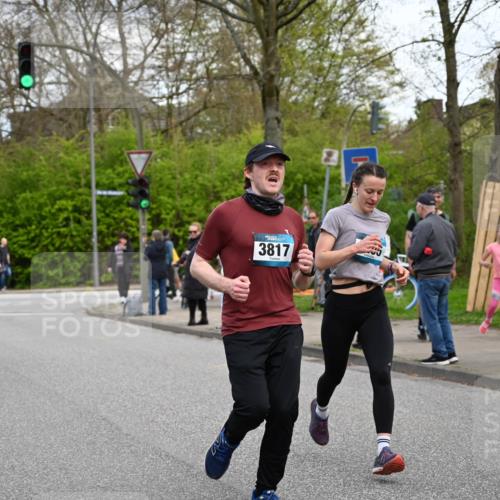 12.04.2026 - 45. Internationalen Wilhelmsburger Insellauf J. Mangold http://msf.ph/oto/9512105 12.04.2026 13:05:06 Ziel 5002, 5427, 4610, 5128, 5098, 5235, 5234, 5504, 2139, 3001, 2443, 5862, 5110, 4892, 5752, 3817, 5580, 2433, 5102, 5295, 5295, 3025, 3030, 5476, 4105, 3934, 5597, 5249, 5263, 5414, 4126, 3782, 3164, 4452, 4775, 5486, 4619, 3316, 4219 meine-sportfotos.de