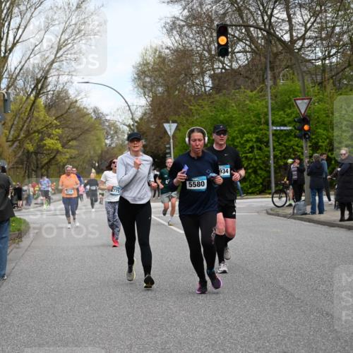 12.04.2026 - 45. Internationalen Wilhelmsburger Insellauf J. Mangold http://msf.ph/oto/9512114 12.04.2026 13:05:08 Ziel 5427, 4610, 5128, 5098, 5235, 5234, 5504, 2139, 3001, 2443, 5862, 5110, 4892, 5752, 3817, 5580, 2433, 5102, 5295, 3025, 3030, 3025, 3030, 5476, 4105, 3934, 5597, 5249, 5263, 5414, 4126, 4126, 3782, 3164, 4452, 4775, 5486, 4619, 3316, 4219, 5848 meine-sportfotos.de