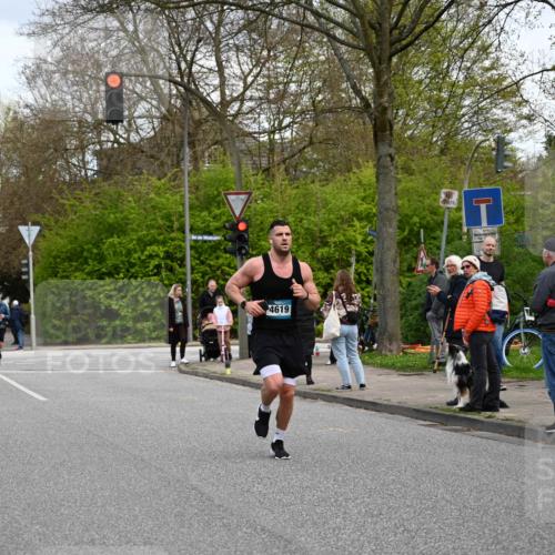 12.04.2026 - 45. Internationalen Wilhelmsburger Insellauf J. Mangold http://msf.ph/oto/9512272 12.04.2026 13:05:33 Ziel 3025, 3030, 5476, 4105, 3934, 5597, 5249, 5263, 5414, 4126, 3782, 3164, 4452, 4775, 5486, 4619, 3316, 4219, 5848, 2922, 3032, 4391, 5323, 4432, 4236, 5677, 4507, 4638, 4010, 4011, 5719, 4092, 4819, 5588, 2335 meine-sportfotos.de