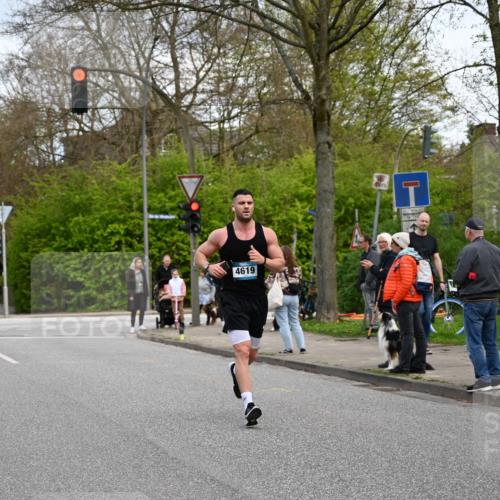 12.04.2026 - 45. Internationalen Wilhelmsburger Insellauf J. Mangold http://msf.ph/oto/9512274 12.04.2026 13:05:33 Ziel 3025, 3030, 5476, 4105, 3934, 5597, 5249, 5263, 5414, 4126, 3782, 3164, 4452, 4775, 5486, 4619, 3316, 4219, 5848, 2922, 3032, 4391, 5323, 4432, 4236, 5677, 4507, 4638, 4010, 4011, 5719, 4092, 4819, 5588, 2335 meine-sportfotos.de