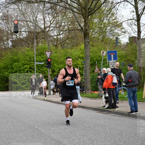12.04.2026 - 45. Internationalen Wilhelmsburger Insellauf J. Mangold http://msf.ph/oto/9512276 12.04.2026 13:05:34 Ziel 5476, 4105, 3934, 5597, 5249, 5263, 5414, 4126, 3782, 3164, 4452, 4775, 5486, 4619, 3316, 4219, 5848, 2922, 3032, 4391, 4391, 5323, 4432, 4236, 5677, 4507, 4638, 4010, 4011, 5719, 4092, 4819, 5588, 2335, 4897, 2584, 3591 meine-sportfotos.de