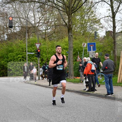 12.04.2026 - 45. Internationalen Wilhelmsburger Insellauf J. Mangold http://msf.ph/oto/9512277 12.04.2026 13:05:34 Ziel 5476, 4105, 3934, 5597, 5249, 5263, 5414, 4126, 3782, 3164, 4452, 4775, 5486, 4619, 3316, 4219, 5848, 2922, 3032, 4391, 4391, 5323, 4432, 4236, 5677, 4507, 4638, 4010, 4011, 5719, 4092, 4819, 5588, 2335, 4897, 2584, 3591 meine-sportfotos.de