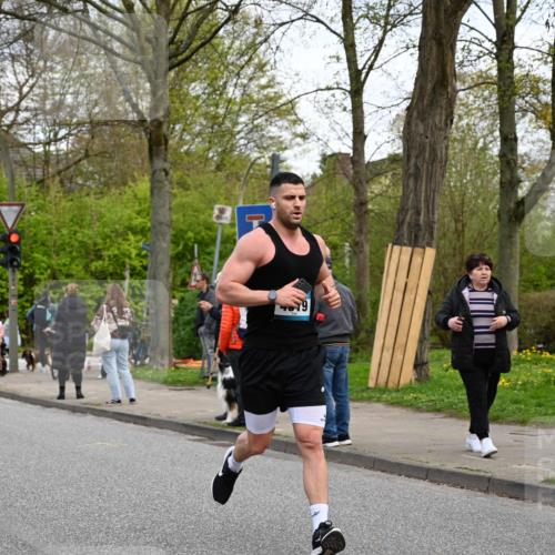 12.04.2026 - 45. Internationalen Wilhelmsburger Insellauf J. Mangold http://msf.ph/oto/9512287 12.04.2026 13:05:35 Ziel 5476, 4105, 3934, 5597, 5249, 5263, 5414, 4126, 3782, 3164, 4452, 4775, 5486, 4619, 3316, 4219, 5848, 2922, 3032, 4391, 5323, 4432, 5323, 4432, 4236, 5677, 4507, 4638, 4010, 4011, 5719, 4092, 4819, 5588, 2335, 4897, 2584, 3591, 5859 meine-sportfotos.de