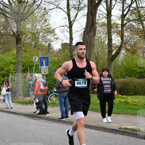 12.04.2026 - 45. Internationalen Wilhelmsburger Insellauf J. Mangold http://msf.ph/oto/9512291 12.04.2026 13:05:35 Ziel 5476, 4105, 3934, 5597, 5249, 5263, 5414, 4126, 3782, 3164, 4452, 4775, 5486, 4619, 3316, 4219, 5848, 2922, 3032, 4391, 5323, 4432, 5323, 4432, 4236, 5677, 4507, 4638, 4010, 4011, 5719, 4092, 4819, 5588, 2335, 4897, 2584, 3591, 5859 meine-sportfotos.de