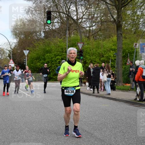 12.04.2026 - 45. Internationalen Wilhelmsburger Insellauf J. Mangold http://msf.ph/oto/9512306 12.04.2026 13:05:41 Ziel 5263, 5414, 4126, 3782, 3164, 4452, 4775, 5486, 4619, 3316, 4219, 5848, 2922, 2922, 3032, 4391, 5323, 4432, 4236, 5677, 4507, 4638, 4010, 4011, 5719, 4092, 4819, 5588, 2335, 4897, 2584, 3591, 5859, 4657, 4006, 5218, 4133, 3264 meine-sportfotos.de