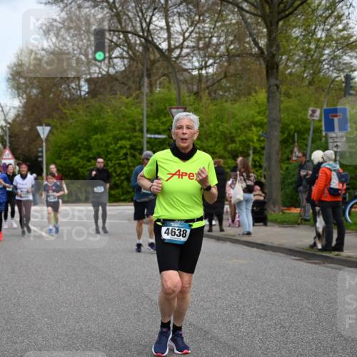 12.04.2026 - 45. Internationalen Wilhelmsburger Insellauf J. Mangold http://msf.ph/oto/9512310 12.04.2026 13:05:42 Ziel 5414, 4126, 3782, 3164, 4452, 4775, 5486, 4619, 3316, 4219, 5848, 2922, 3032, 4391, 5323, 4432, 4236, 5677, 4507, 4638, 4507, 4638, 4010, 4011, 5719, 4092, 4819, 5588, 2335, 4897, 2584, 3591, 5859, 4657, 4006, 5218, 4133, 3264, 4091, 3278, 3877 meine-sportfotos.de
