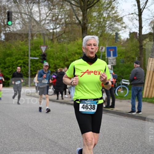 12.04.2026 - 45. Internationalen Wilhelmsburger Insellauf J. Mangold http://msf.ph/oto/9512318 12.04.2026 13:05:43 Ziel 4126, 3782, 3164, 4452, 4775, 5486, 4619, 3316, 4219, 5848, 2922, 3032, 4391, 5323, 4432, 4236, 5677, 4507, 4638, 4010, 4011, 5719, 4010, 4011, 5719, 4092, 4819, 5588, 2335, 4897, 2584, 3591, 5859, 4657, 4006, 5218, 4133, 3264, 4091, 3278, 3877 meine-sportfotos.de