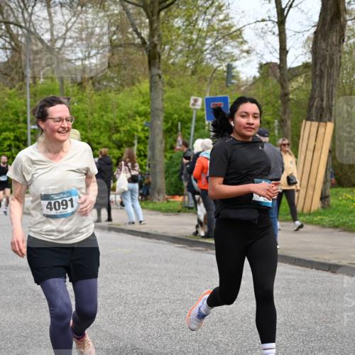 12.04.2026 - 45. Internationalen Wilhelmsburger Insellauf J. Mangold http://msf.ph/oto/9512395 12.04.2026 13:05:57 Ziel 5848, 2922, 3032, 4391, 5323, 4432, 4236, 5677, 4507, 4638, 4010, 4011, 5719, 4092, 4819, 5588, 2335, 4819, 5588, 2335, 4897, 2584, 3591, 5859, 4657, 4006, 5218, 4133, 3264, 4091, 3278, 3877, 3943, 3804, 3270, 2008, 3611, 5210, 4234, 4705, 4745, 3869, 3866, 2536, 4510, 4078, 4641, 4821, 4408, 3862, 4248 meine-sportfotos.de