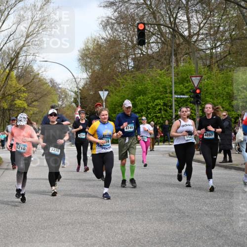 12.04.2026 - 45. Internationalen Wilhelmsburger Insellauf J. Mangold http://msf.ph/oto/9512413 12.04.2026 13:06:01 Ziel 2922, 3032, 4391, 5323, 4432, 4236, 5677, 4507, 4638, 4010, 4011, 5719, 4092, 4819, 5588, 2335, 4897, 2584, 3591, 5859, 4657, 4006, 5218, 4133, 3264, 4091, 3278, 3877, 3943, 3804, 3270, 2008, 3611, 5210, 5210, 4234, 4705, 4745, 3869, 3866, 2536, 4510, 4078, 4641, 4821, 4408, 3862, 4248, 4044, 5354 meine-sportfotos.de