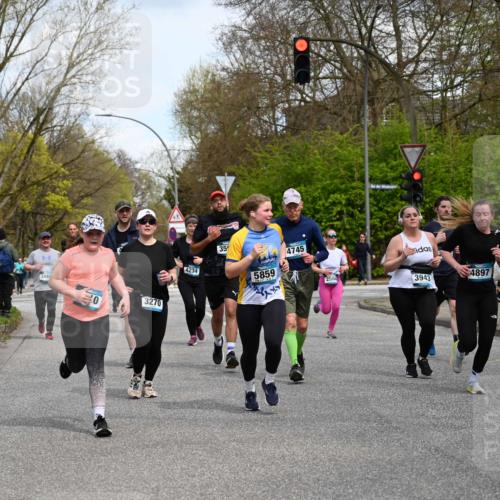 12.04.2026 - 45. Internationalen Wilhelmsburger Insellauf J. Mangold http://msf.ph/oto/9512419 12.04.2026 13:06:02 Ziel 2922, 3032, 4391, 5323, 4432, 4236, 5677, 4507, 4638, 4010, 4011, 5719, 4092, 4819, 5588, 2335, 4897, 2584, 3591, 5859, 4657, 4006, 4657, 4006, 5218, 4133, 3264, 4091, 3278, 3877, 3943, 3804, 3270, 2008, 3611, 5210, 4234, 4705, 4745, 3869, 3866, 2536, 4510, 4078, 4641, 4821, 4408, 3862, 4248, 4044, 5354, 5587 meine-sportfotos.de