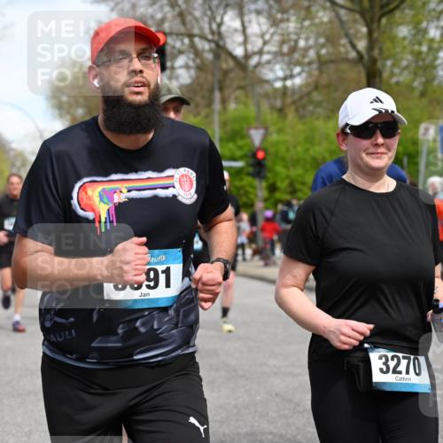 12.04.2026 - 45. Internationalen Wilhelmsburger Insellauf J. Mangold http://msf.ph/oto/9512452 12.04.2026 13:06:05 Ziel 2922, 3032, 4391, 5323, 4432, 4236, 5677, 4507, 4638, 4010, 4011, 5719, 4092, 4819, 5588, 2335, 4897, 2584, 3591, 5859, 4657, 4006, 5218, 4133, 3264, 3264, 4091, 3278, 3877, 3943, 3804, 3270, 2008, 3611, 5210, 4234, 4705, 4234, 4705, 4745, 3869, 3866, 2536, 4510, 4078, 4641, 4821, 4408, 3862, 4248, 4044, 5354, 5587, 4122, 5665, 4280, 5132, 5203, 4496 meine-sportfotos.de