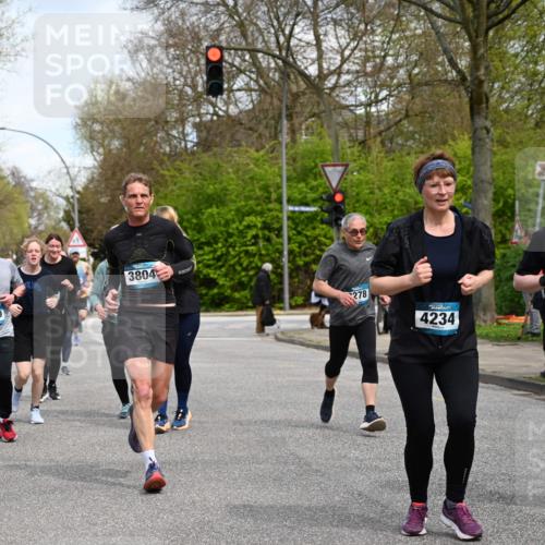 12.04.2026 - 45. Internationalen Wilhelmsburger Insellauf J. Mangold http://msf.ph/oto/9512465 12.04.2026 13:06:07 Ziel 3032, 4391, 5323, 4432, 4236, 5677, 4507, 4638, 4010, 4011, 5719, 4092, 4819, 5588, 2335, 4897, 2584, 3591, 5859, 4657, 4006, 5218, 4133, 3264, 4091, 3278, 3877, 3943, 3804, 3270, 2008, 3611, 5210, 4234, 4705, 4745, 3869, 3866, 2536, 4510, 4078, 4641, 4821, 4510, 4078, 4641, 4821, 4408, 3862, 4248, 4044, 5354, 5587, 4122, 5665, 4280, 5132, 5203, 4496, 2804, 4479 meine-sportfotos.de