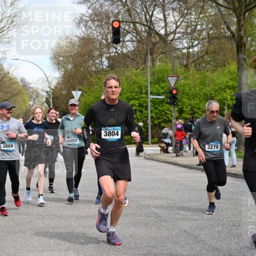 12.04.2026 - 45. Internationalen Wilhelmsburger Insellauf J. Mangold http://msf.ph/oto/9512469 12.04.2026 13:06:08 Ziel 3032, 4391, 5323, 4432, 4236, 5677, 4507, 4638, 4010, 4011, 5719, 4092, 4819, 5588, 2335, 4897, 2584, 3591, 5859, 4657, 4006, 5218, 4133, 3264, 4091, 3278, 3877, 3943, 3804, 3943, 3804, 3270, 2008, 3611, 5210, 4234, 4705, 4745, 3869, 3866, 2536, 4510, 4078, 4641, 4821, 4408, 3862, 4248, 4408, 3862, 4248, 4044, 5354, 5587, 4122, 5665, 4280, 5132, 5203, 4496, 2804, 4479 meine-sportfotos.de