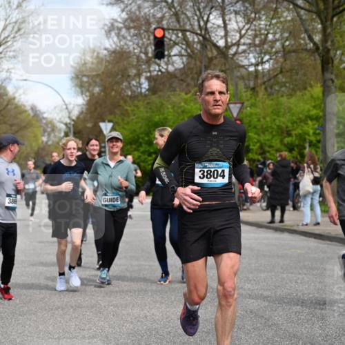 12.04.2026 - 45. Internationalen Wilhelmsburger Insellauf J. Mangold http://msf.ph/oto/9512474 12.04.2026 13:06:08 Ziel 3032, 4391, 5323, 4432, 4236, 5677, 4507, 4638, 4010, 4011, 5719, 4092, 4819, 5588, 2335, 4897, 2584, 3591, 5859, 4657, 4006, 5218, 4133, 3264, 4091, 3278, 3877, 3943, 3804, 3943, 3804, 3270, 2008, 3611, 5210, 4234, 4705, 4745, 3869, 3866, 2536, 4510, 4078, 4641, 4821, 4408, 3862, 4248, 4408, 3862, 4248, 4044, 5354, 5587, 4122, 5665, 4280, 5132, 5203, 4496, 2804, 4479 meine-sportfotos.de
